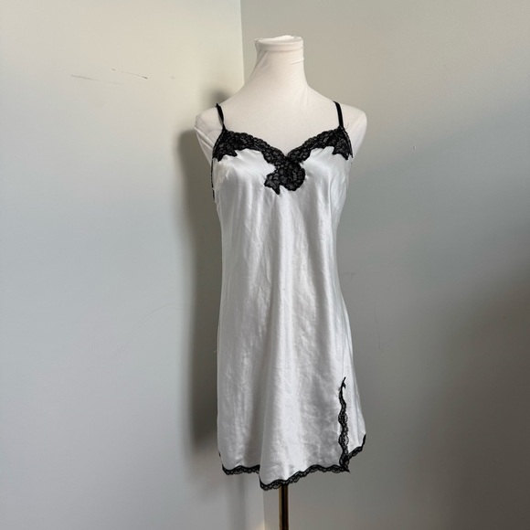 Vintage Silver Satin Slip Dress Black Lace Trim Whimsigoth Coquette Lingerie M - Picture 3 of 10